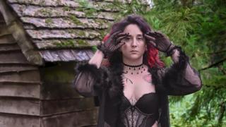 Athletic Shemales Live