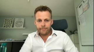 Max_take_off_clothes Snapshot