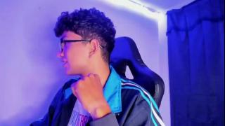 𝕋𝕪𝕝𝕖𝕣 𝕎𝕙𝕚𝕥𝕖 Snapshot