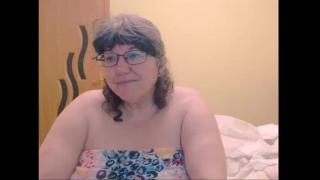 HugeTitsXXX Snapshot